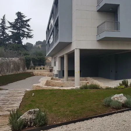 Vila Romana *
